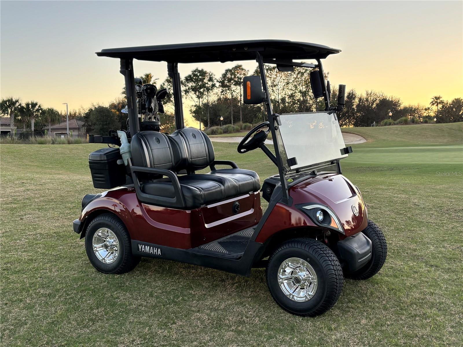 Experience living in a golf cart community - 1301 GLENEAGLES LN, DAVENPORT