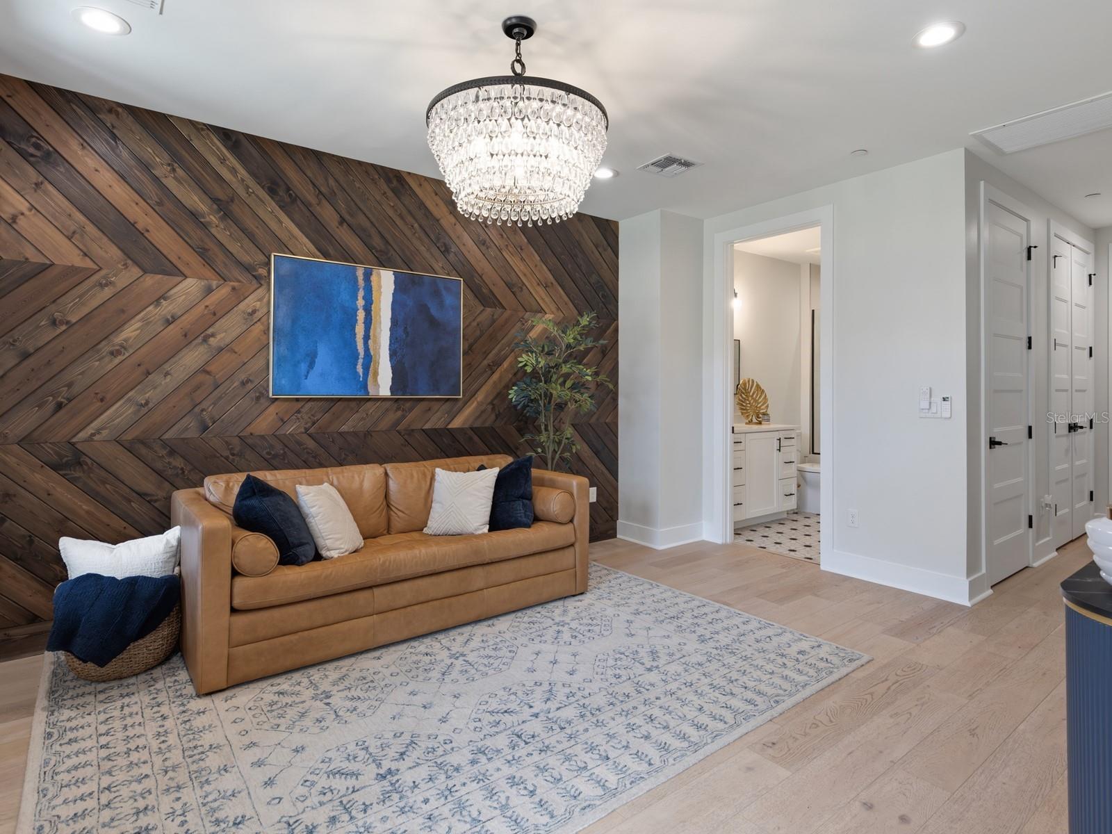 Townhouse at 64 N PARK AVE, WINTER GARDEN, photo 6 of 38