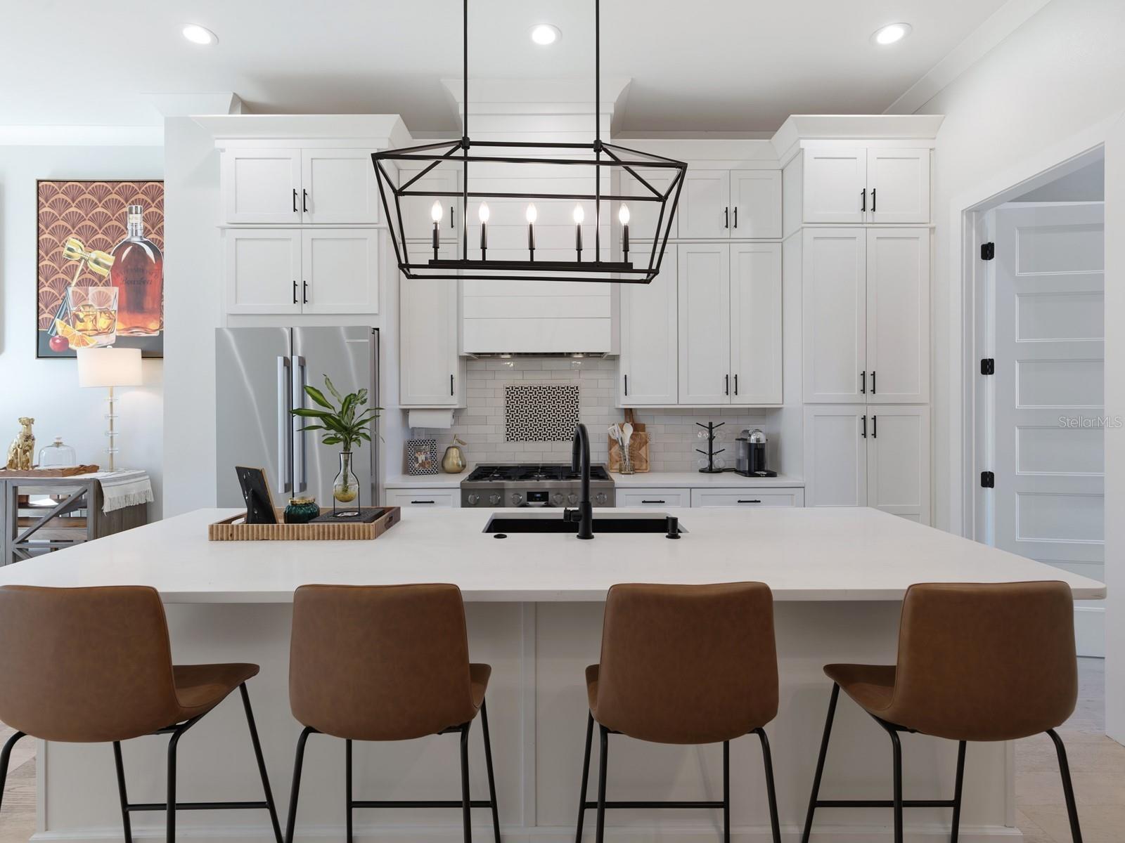 Townhouse at 64 N PARK AVE, WINTER GARDEN, photo 9 of 38
