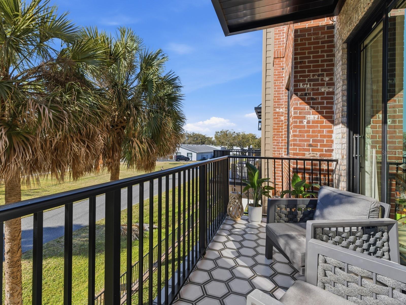 Townhouse at 64 N PARK AVE, WINTER GARDEN, photo 23 of 38