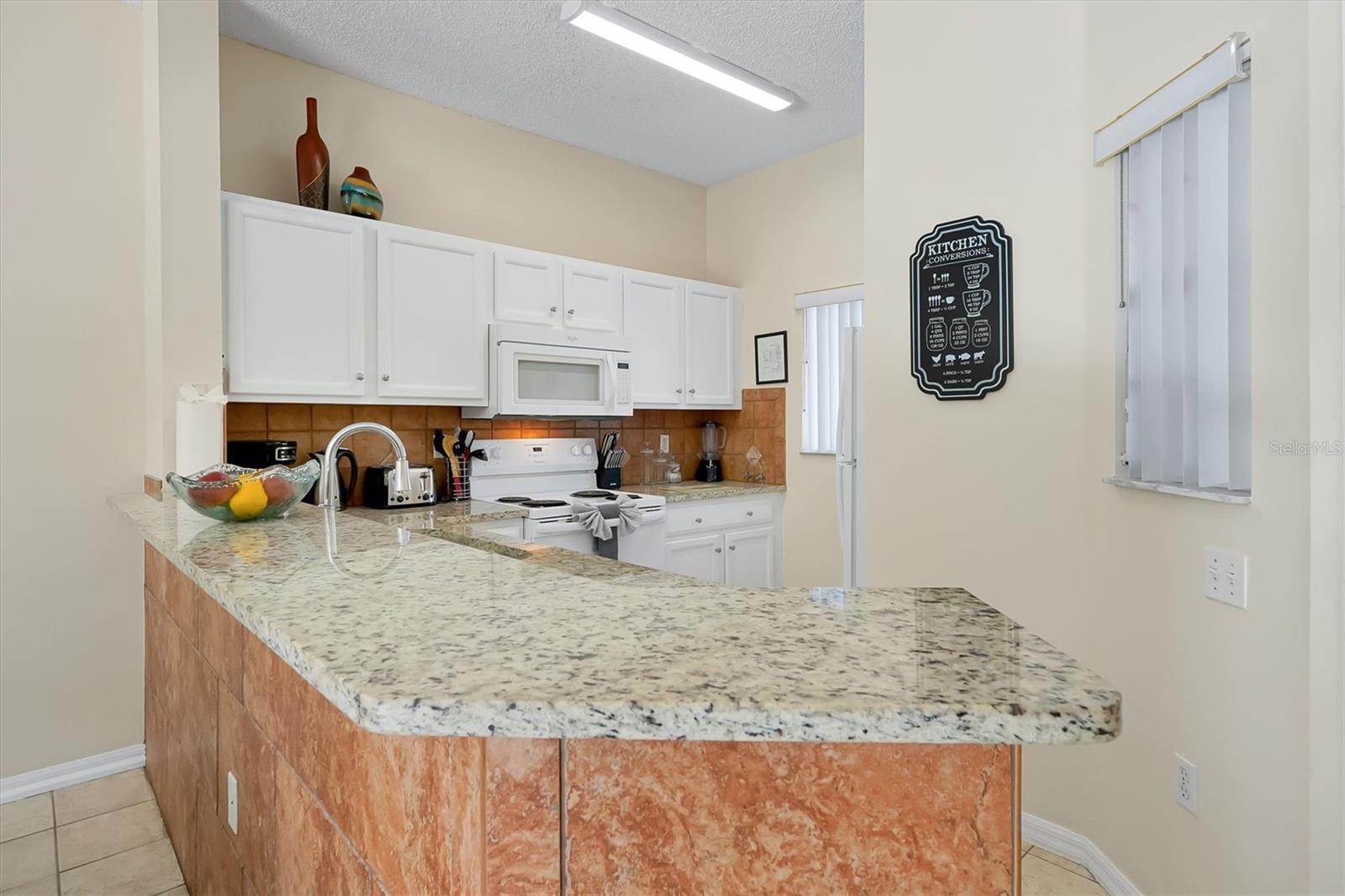 Townhouse at 2727 SUN KEY PL, KISSIMMEE, photo 6 of 54