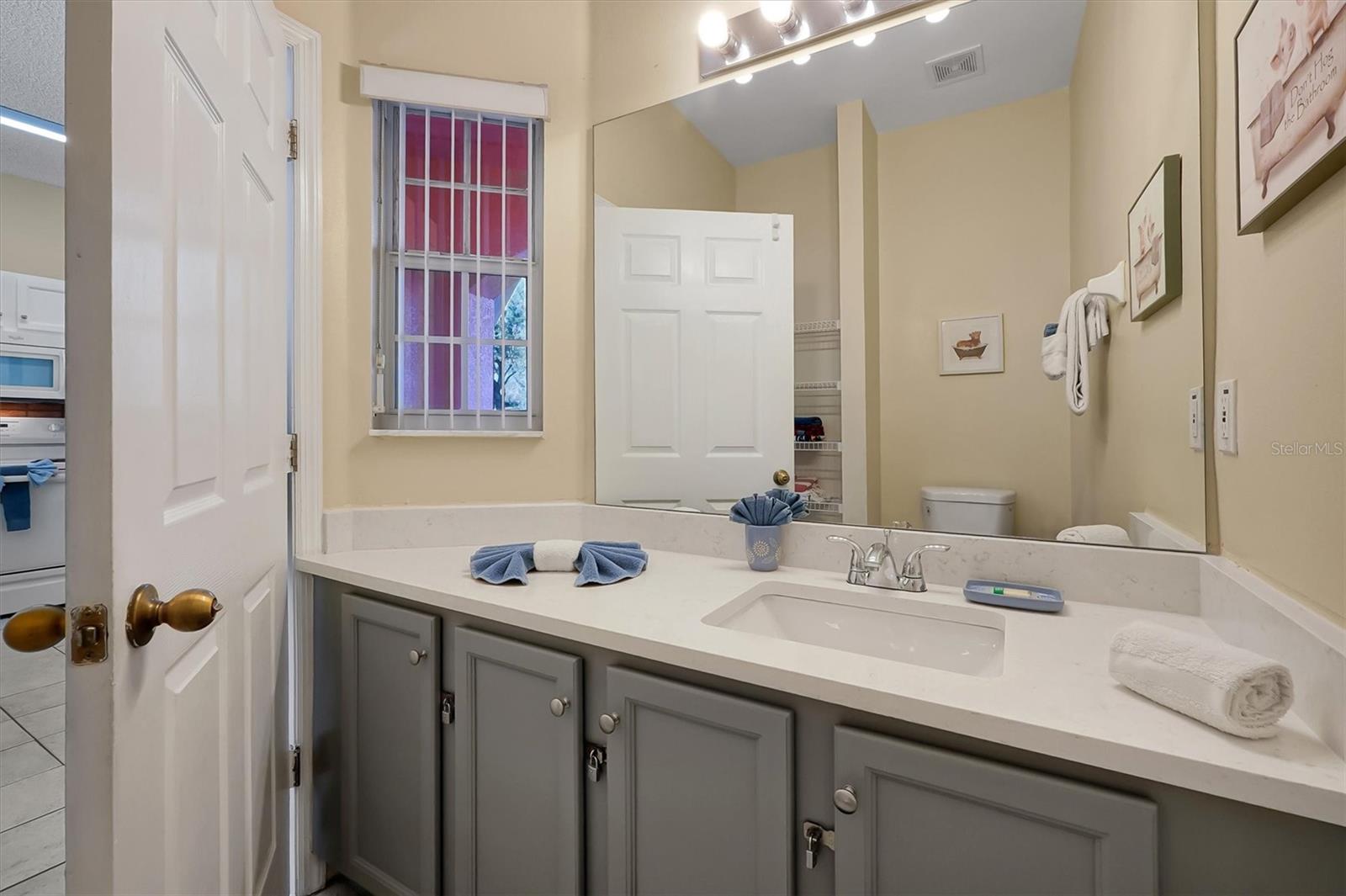 Townhouse at 2727 SUN KEY PL, KISSIMMEE, photo 13 of 54