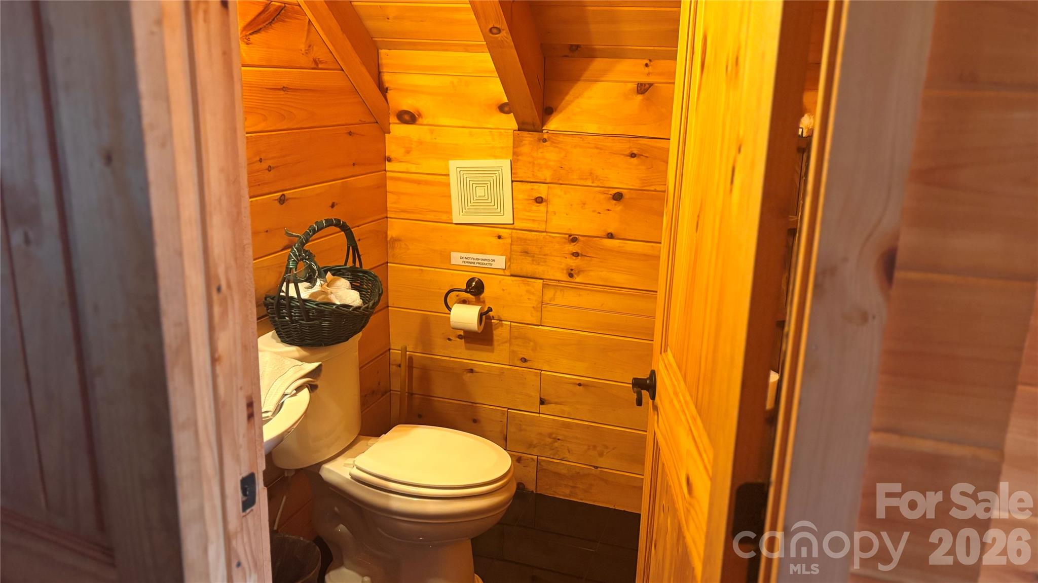 Single Family Residence at 1694 Humpback Mountain Road, Spruce Pine, photo 9 of 23