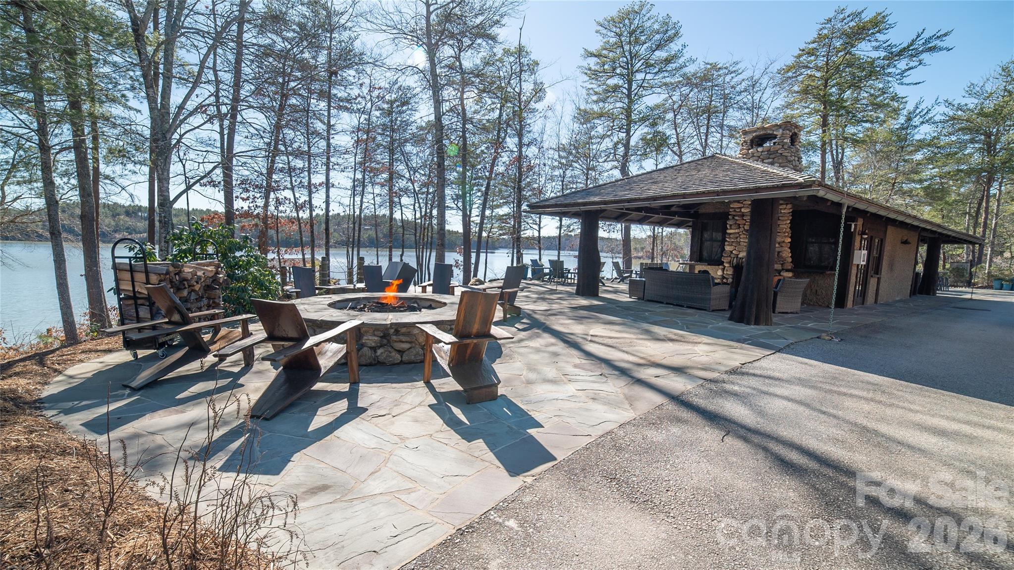 Drink by the Docks every Friday with Live Music - 4064 Dense Acre Trail, Nebo