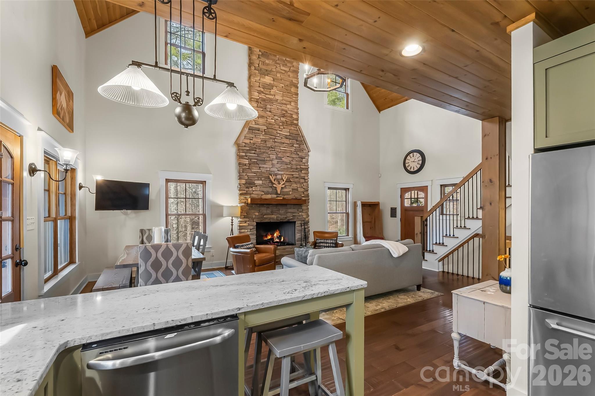 Single Family Residence at 4064 Dense Acre Trail, Nebo, photo 12 of 42