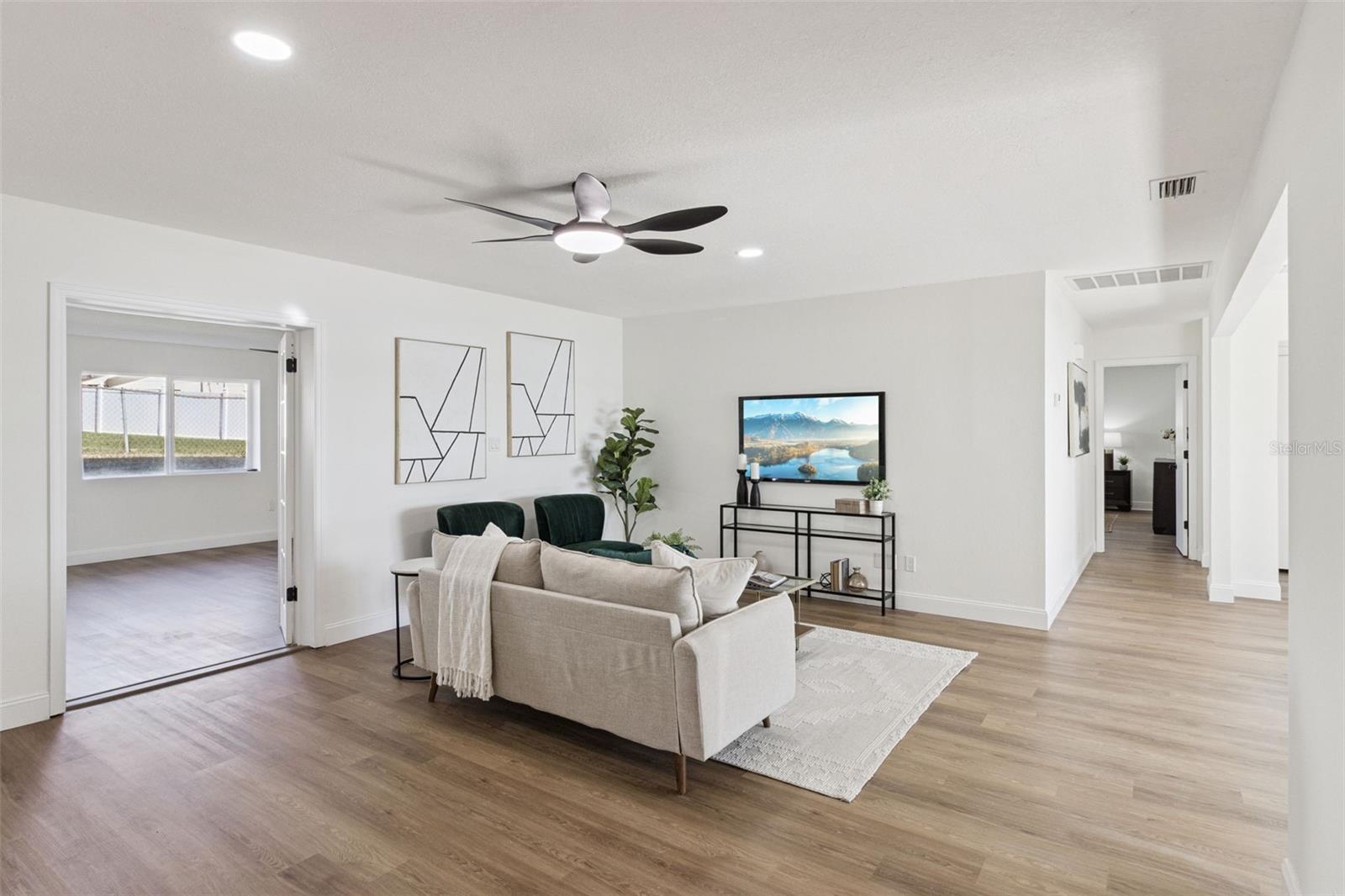 Family Room - 1106 LAKE ARIANA BLVD, AUBURNDALE