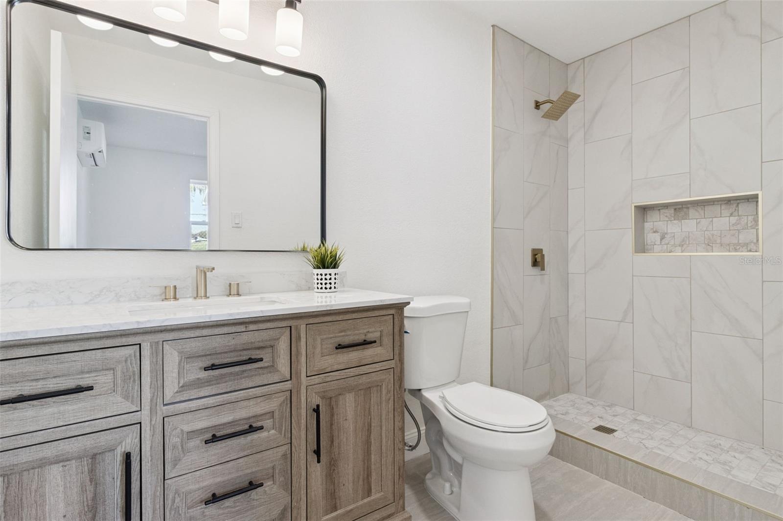 Bathroom 3 - 1106 LAKE ARIANA BLVD, AUBURNDALE