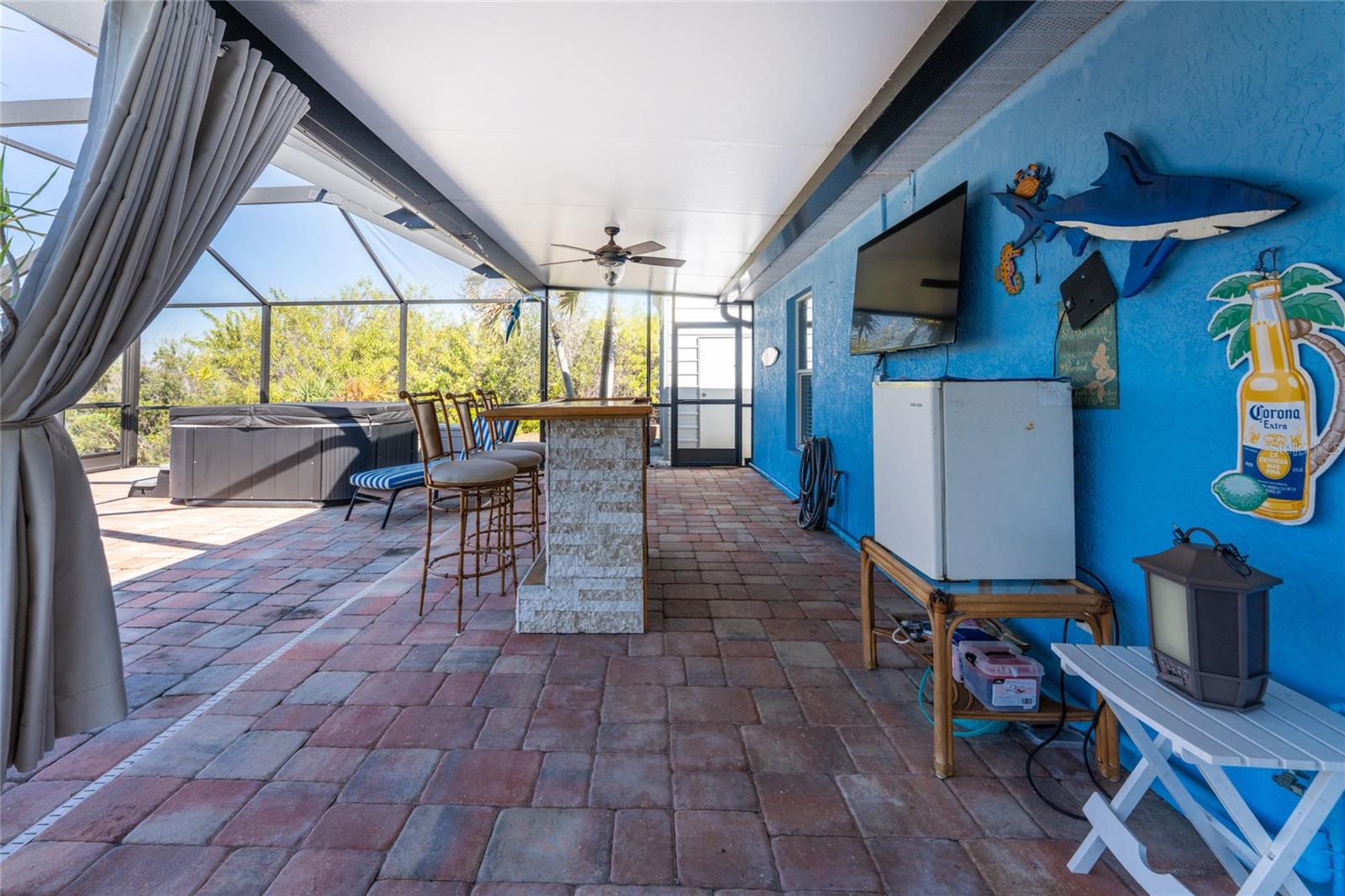 Single Family Residence at 9300 MIAMI CIR, PORT CHARLOTTE, photo 4 of 71