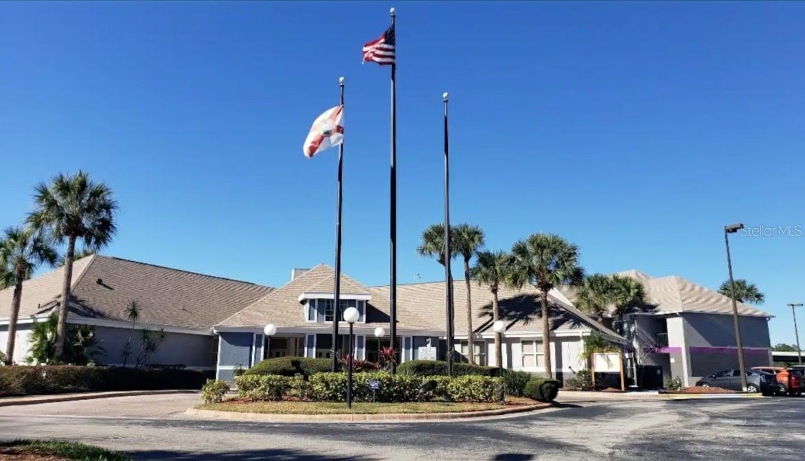 Condo - Hotel at 3100 PARKWAY BLVD #421, KISSIMMEE, photo 2 of 12