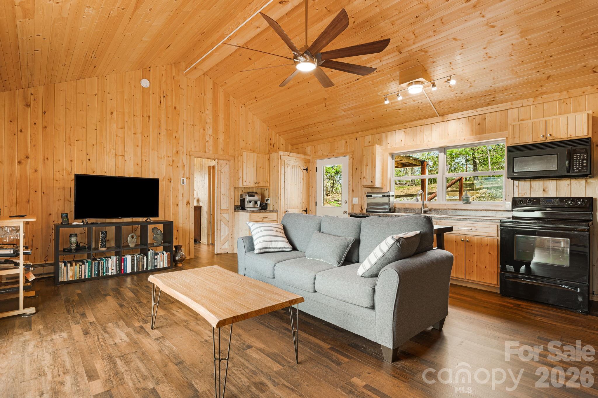 Vaulted Wood Ceilings - 120 Wilderness Drive, Weaverville