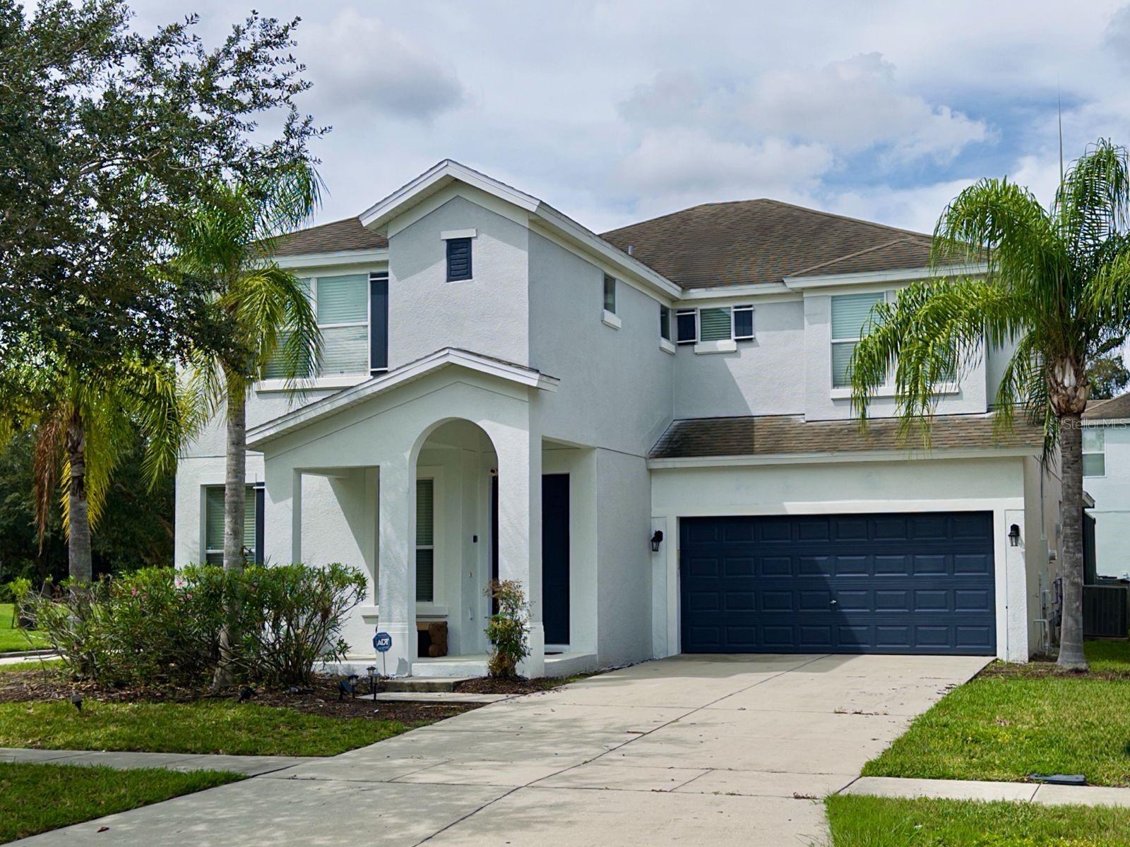 210 LAS FUENTES DR