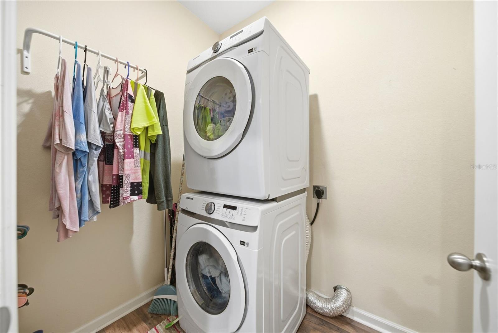 Common laundry area - 1151 LYCASTE DR, DAVENPORT