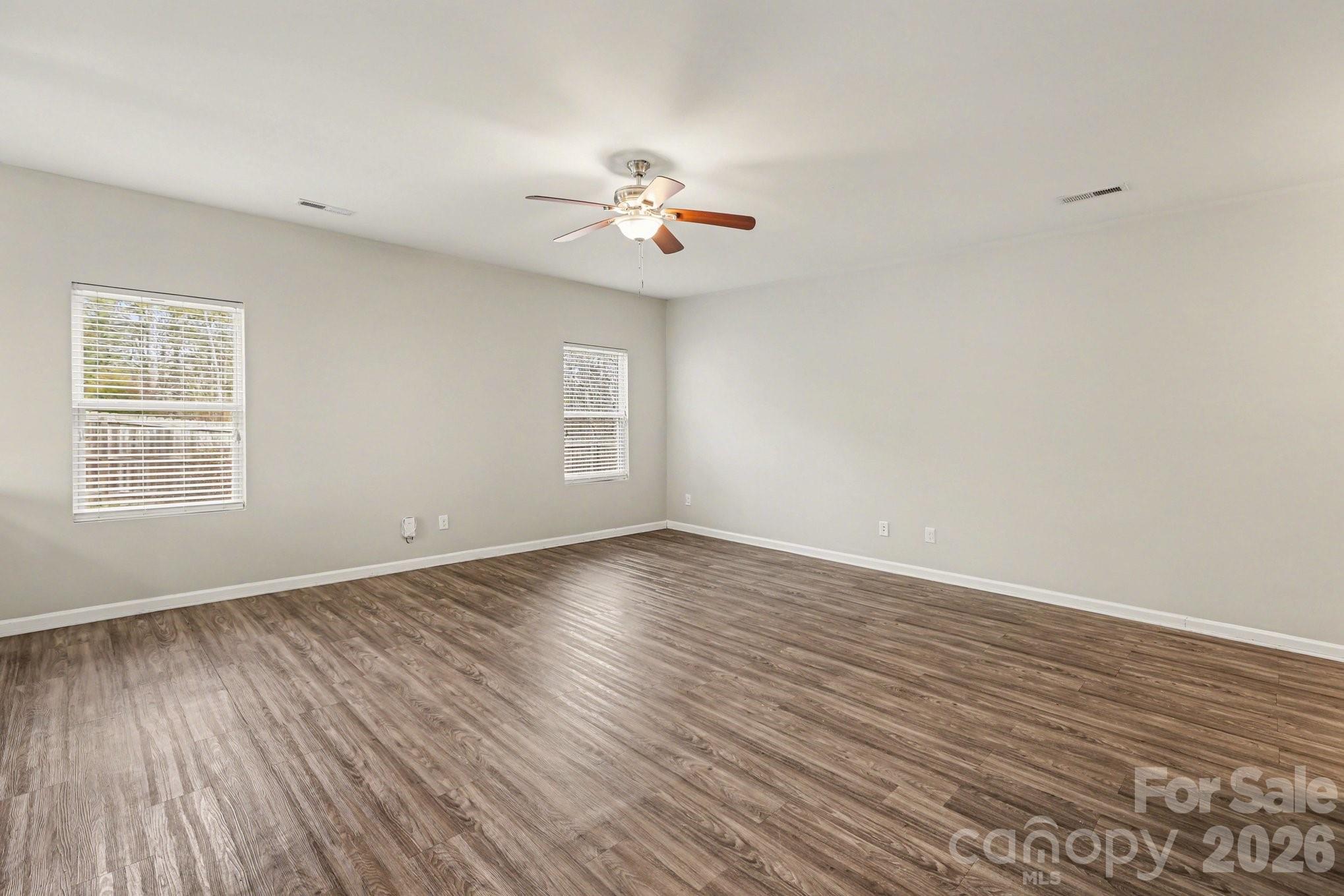 Single Family Residence at 1039 Manston Place SW, Concord, photo 5 of 26