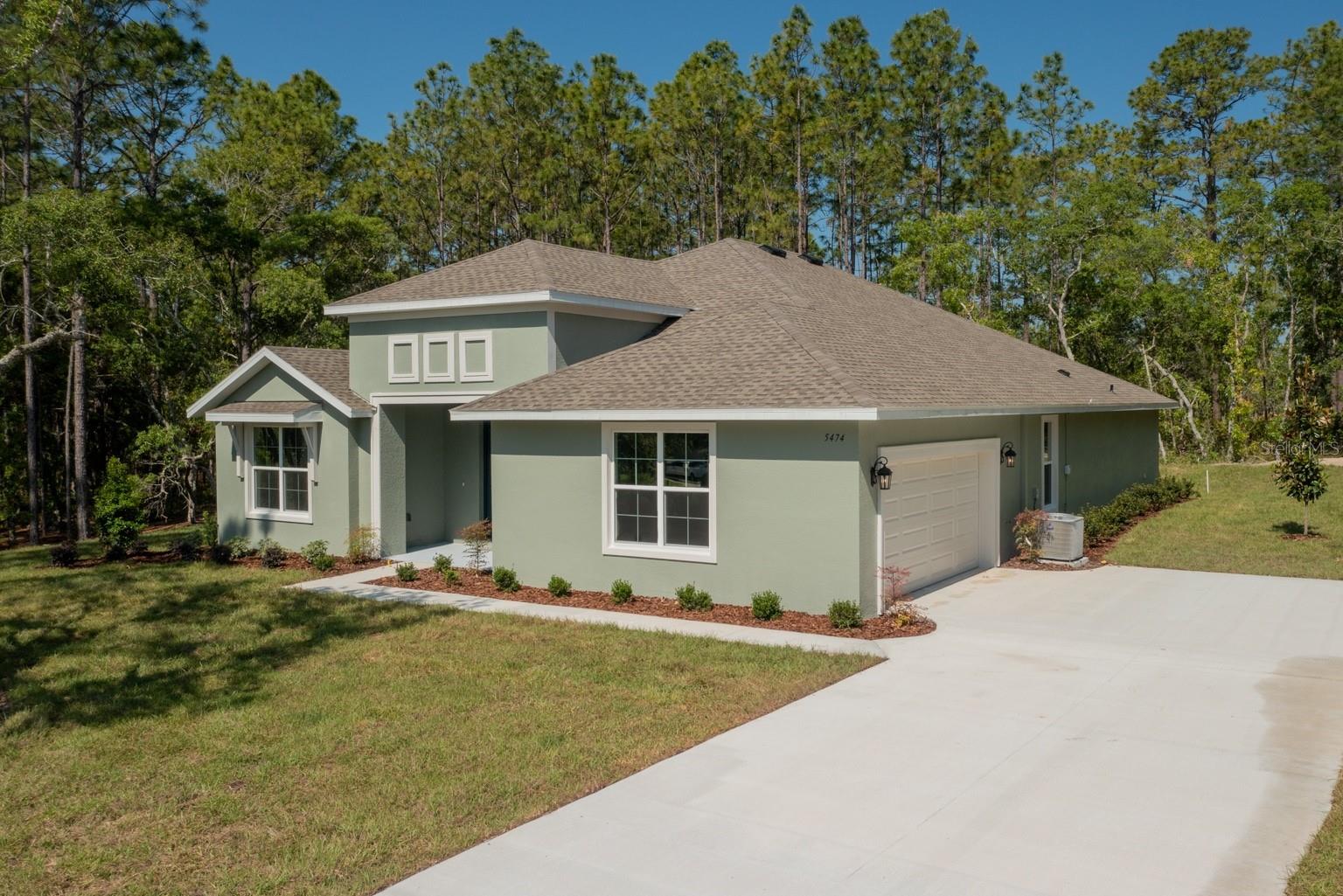 Single Family Residence at 13454 SW 67TH LN, OCALA, photo 2 of 14