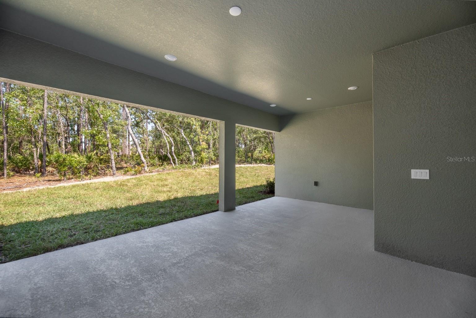 Single Family Residence at 13454 SW 67TH LN, OCALA, photo 4 of 14