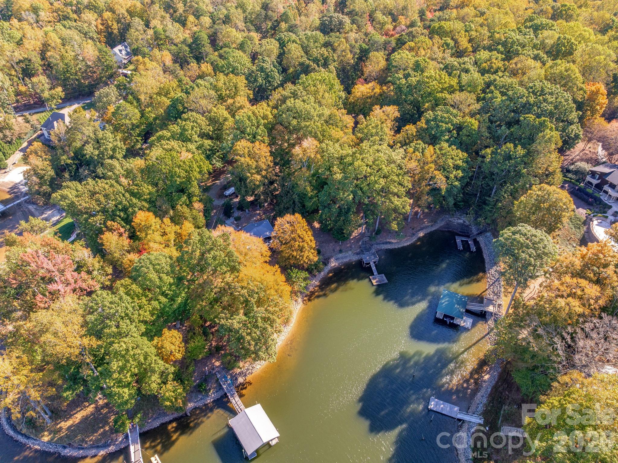 Deep water cove aerial - 151 Bridlewood Drive, Mooresville