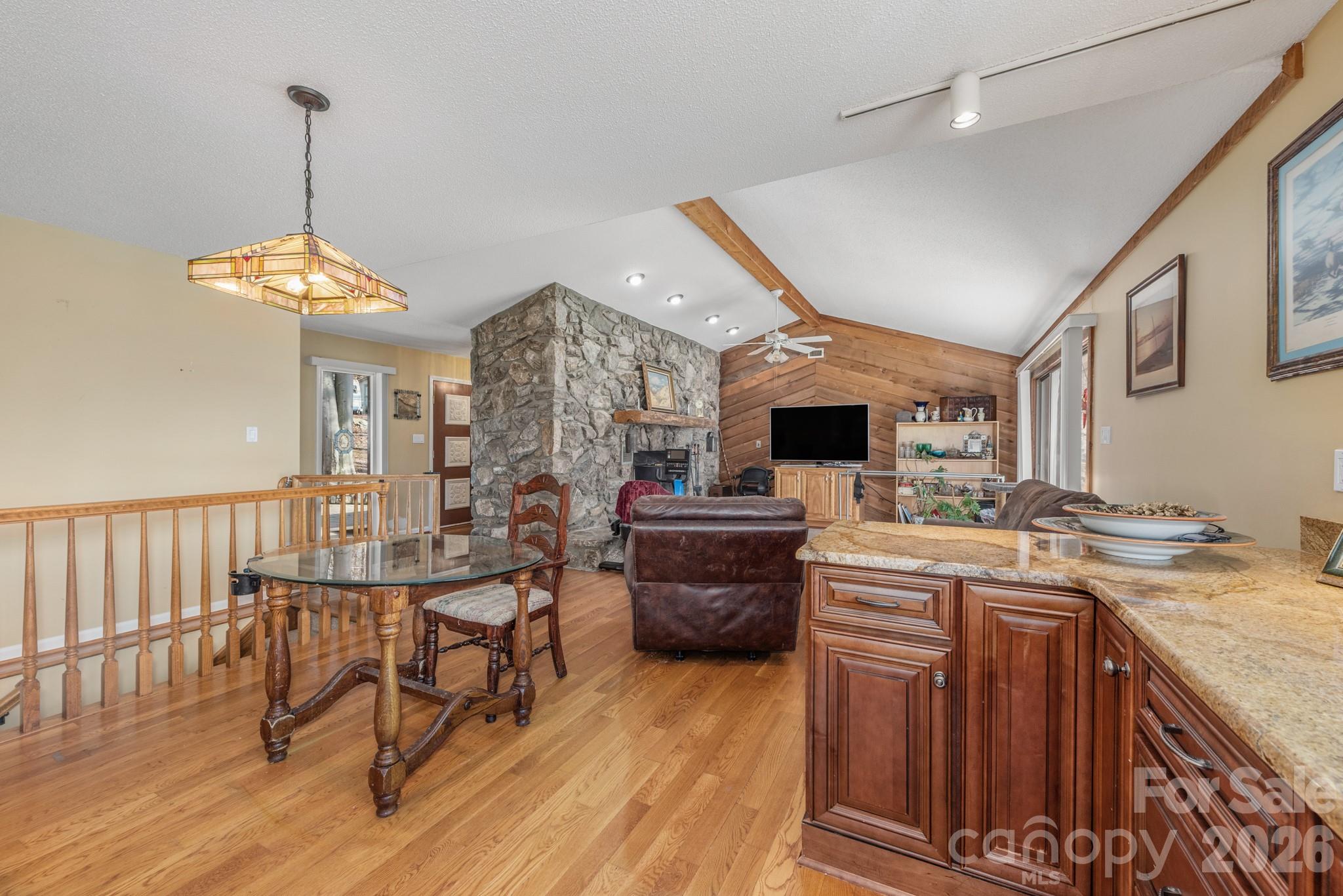 Kitchen - 151 Bridlewood Drive, Mooresville