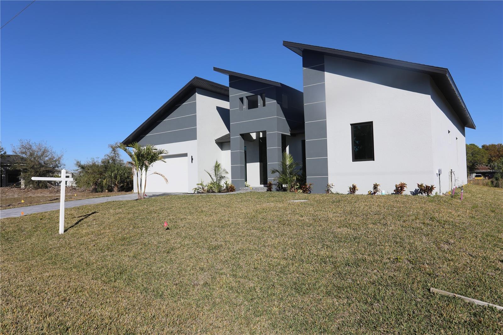 Single Family Residence at 9574 SALT LAKE ST, PORT CHARLOTTE, photo 2 of 58