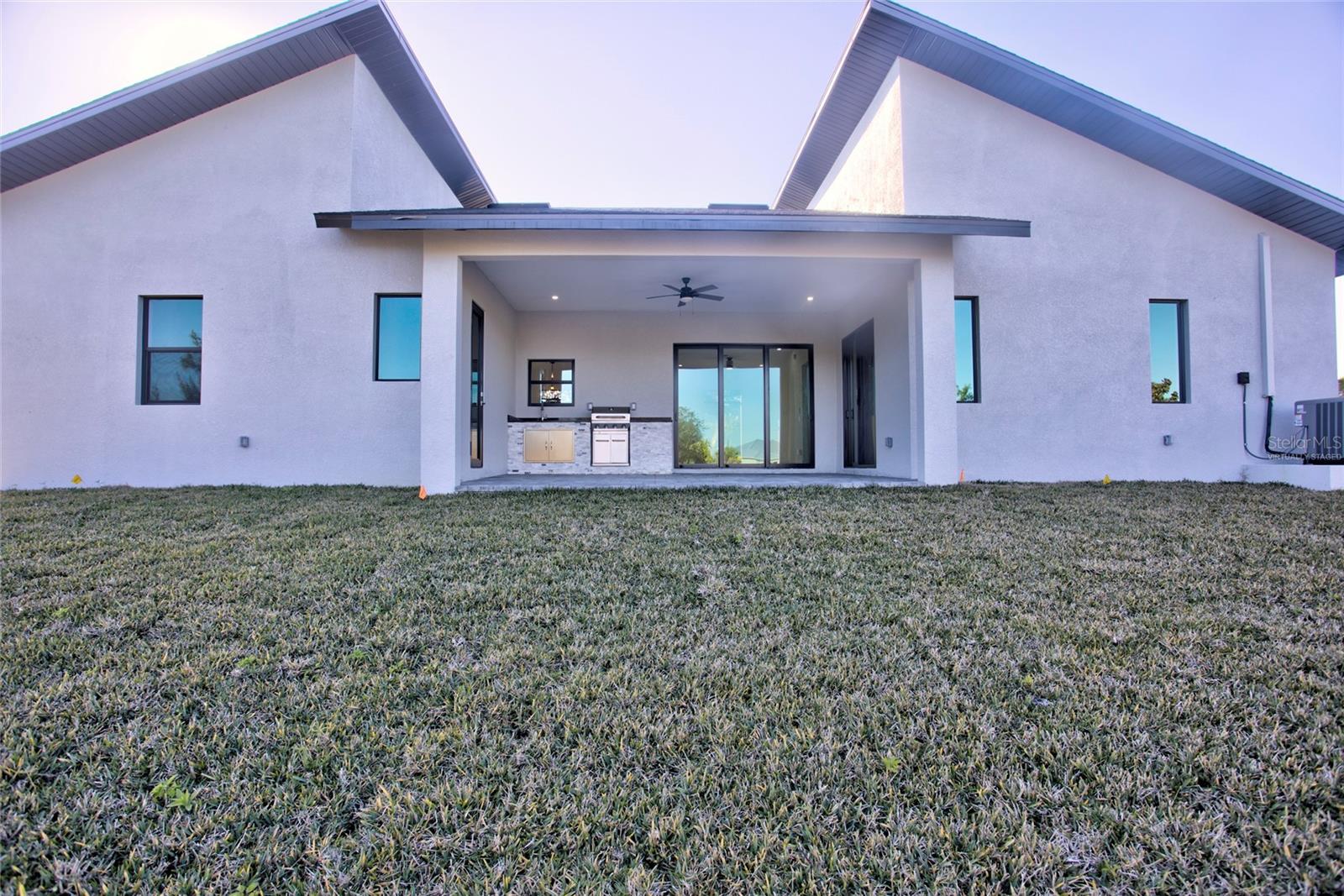 Single Family Residence at 9574 SALT LAKE ST, PORT CHARLOTTE, photo 7 of 58