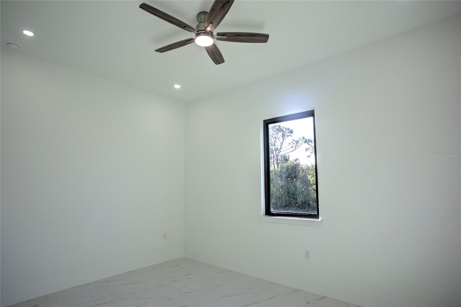 Single Family Residence at 9574 SALT LAKE ST, PORT CHARLOTTE, photo 33 of 58
