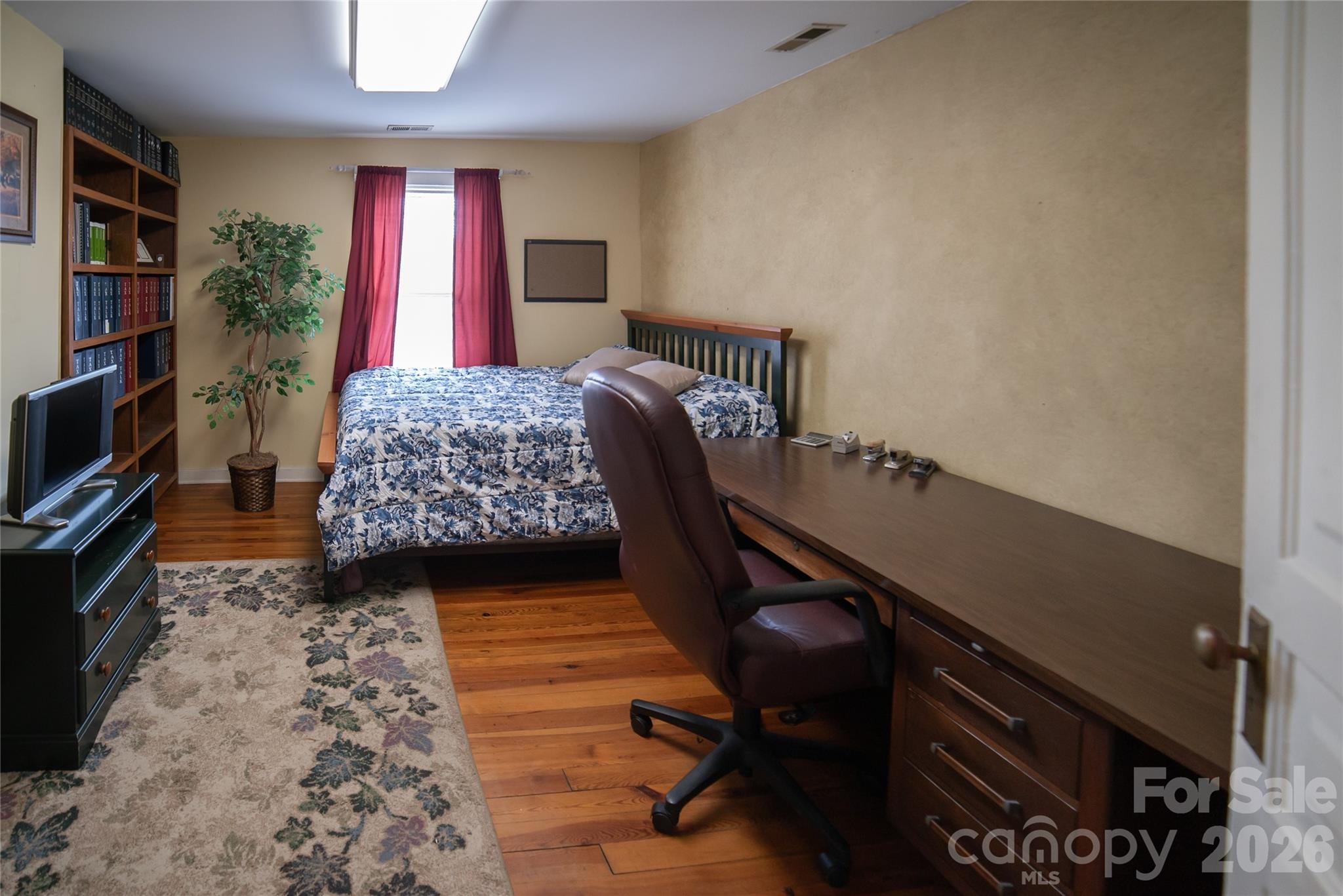 Upstairs office/bedroom #2 - 508 Mulberry Street SW, Lenoir