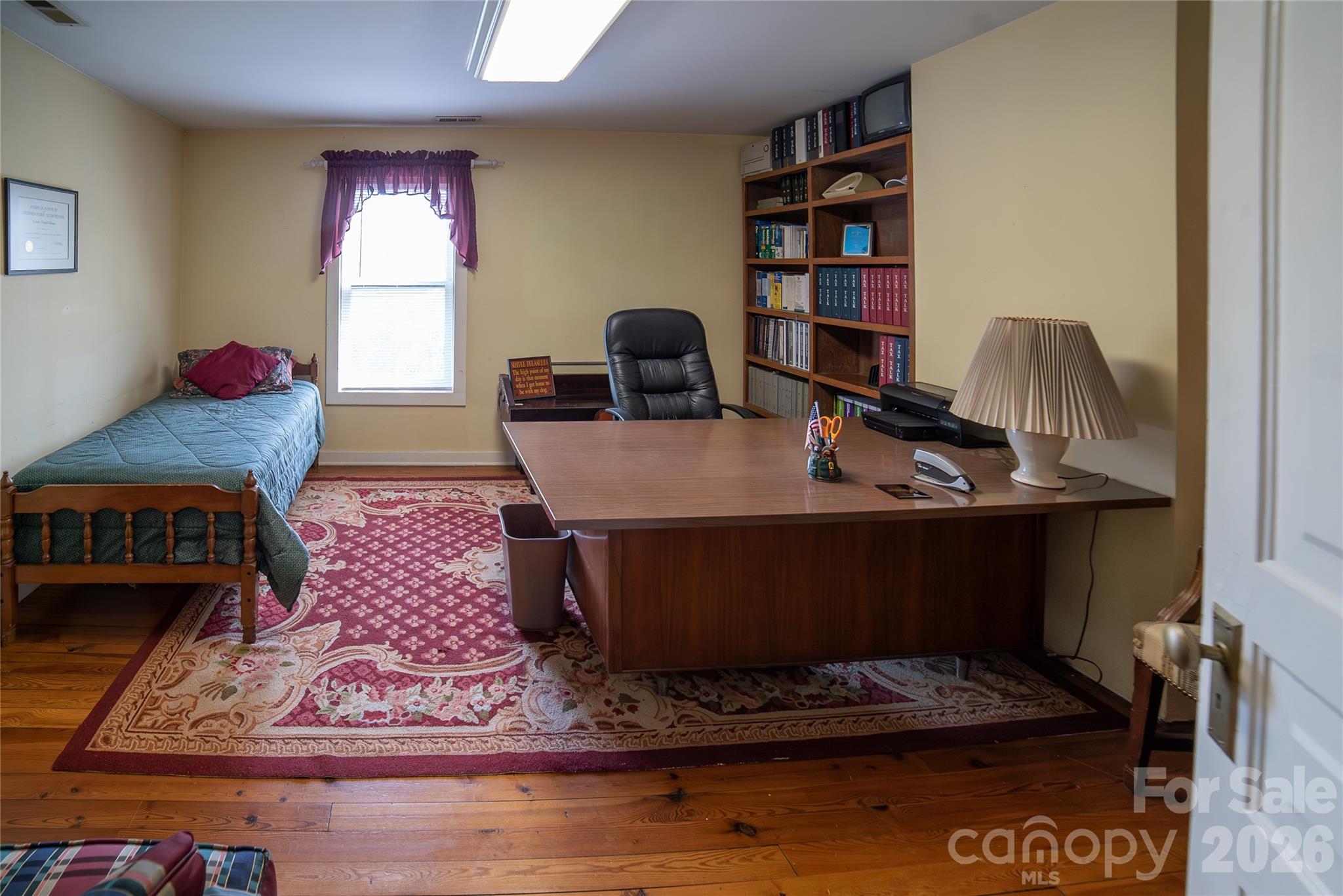 Upstairs office/bedroom #3 - 508 Mulberry Street SW, Lenoir