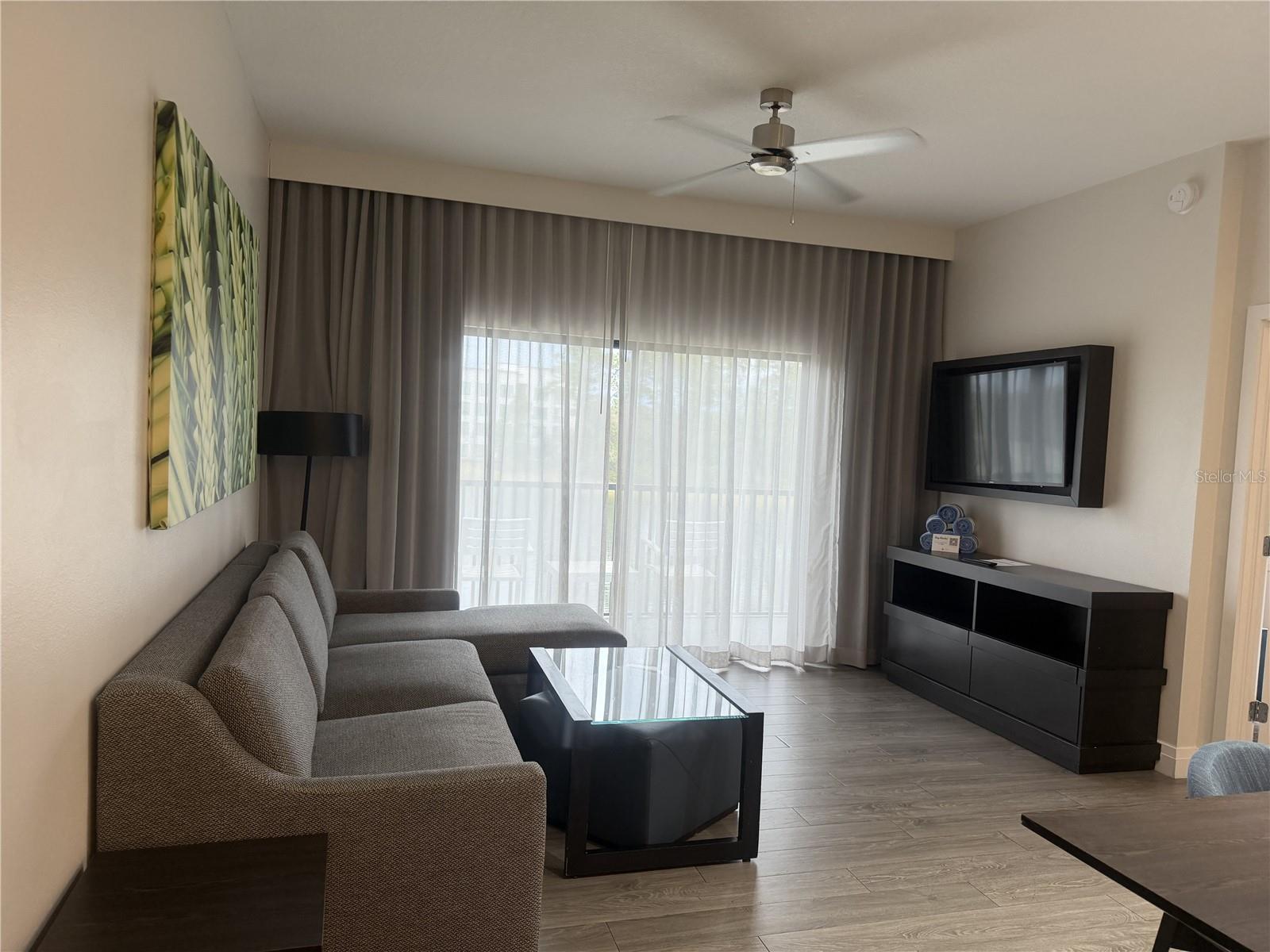 Condo - Hotel at 14501 GROVE RESORT AVE #2223, WINTER GARDEN, photo 6 of 31