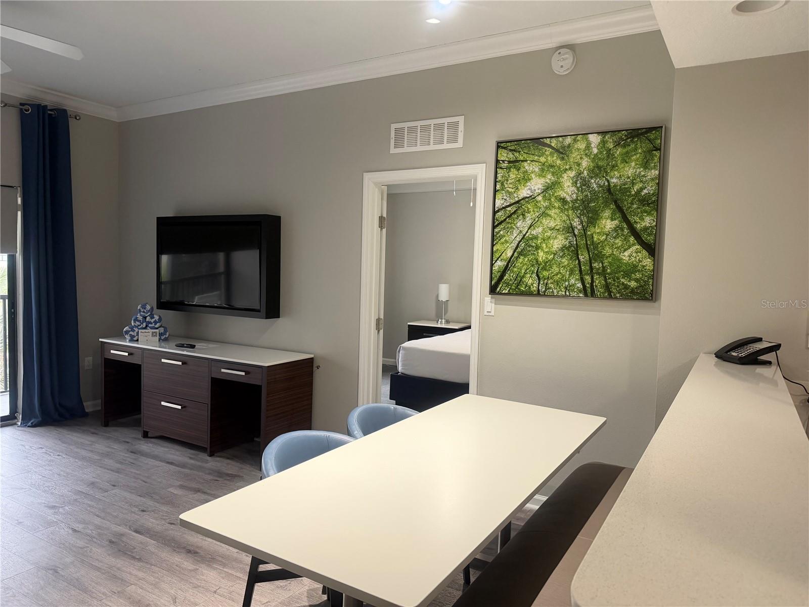 Condo - Hotel at 14501 GROVE RESORT AVE #1443, WINTER GARDEN, photo 6 of 31