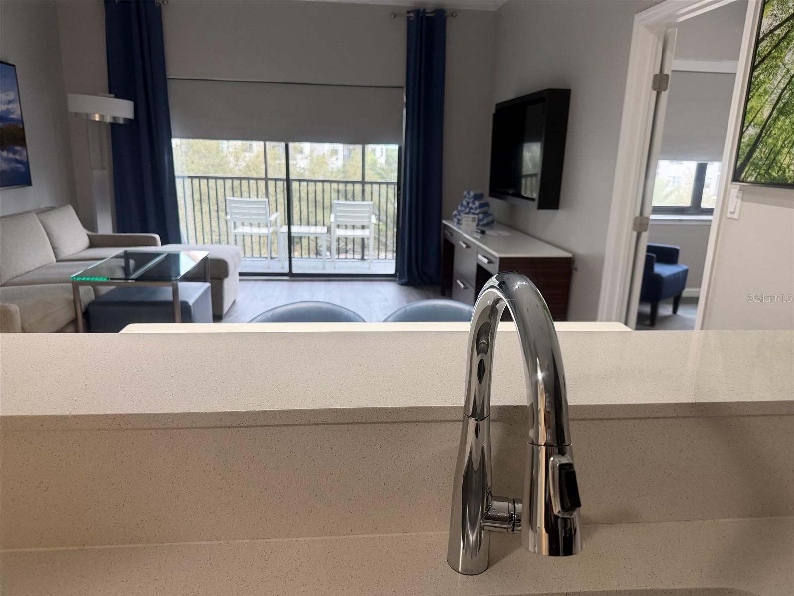 Condo - Hotel at 14501 GROVE RESORT AVE #1443, WINTER GARDEN, photo 7 of 31