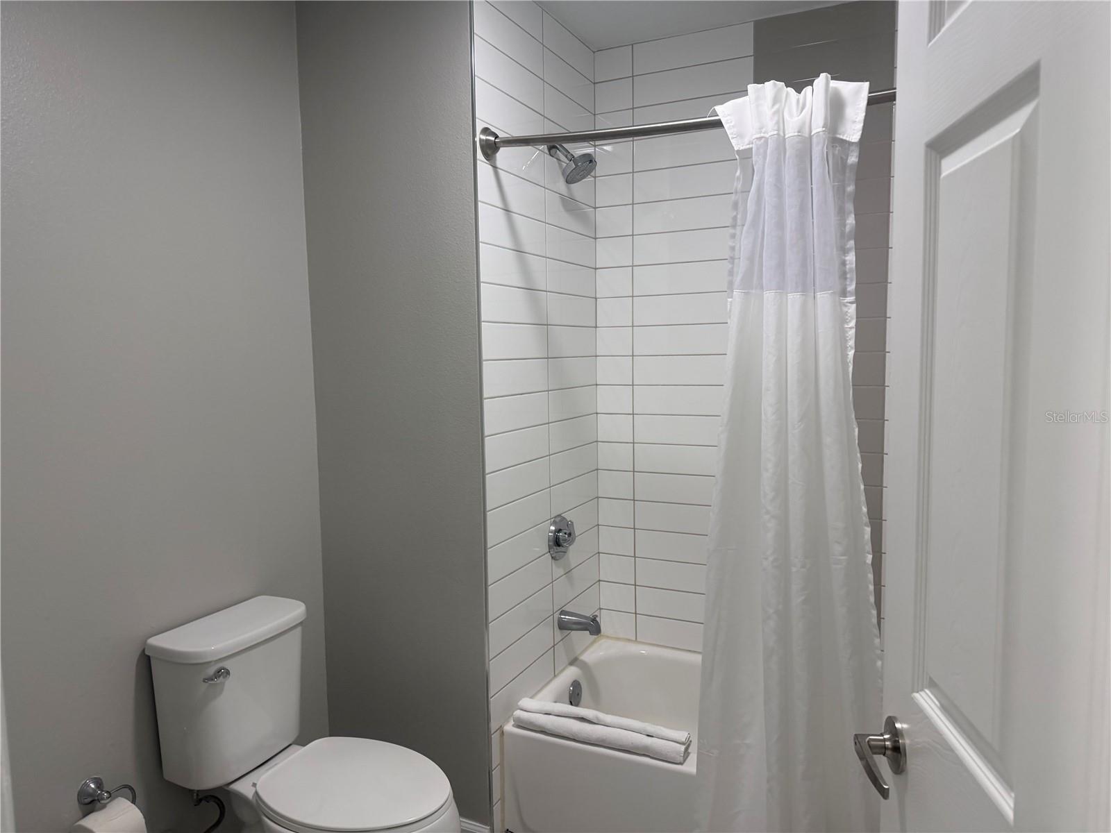 Condo - Hotel at 14501 GROVE RESORT AVE #1443, WINTER GARDEN, photo 19 of 31
