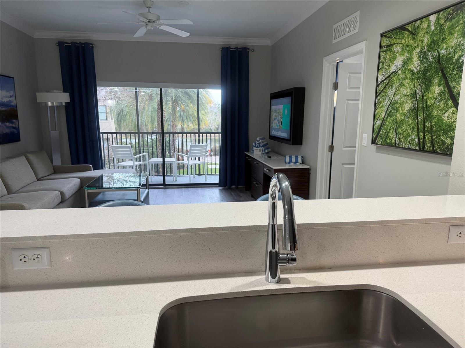 Condo - Hotel at 14501 GROVE RESORT AVE #1203, WINTER GARDEN, photo 5 of 25