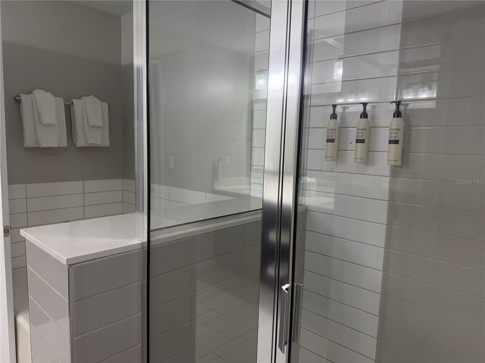 Condo - Hotel at 14501 GROVE RESORT AVE #1203, WINTER GARDEN, photo 11 of 25