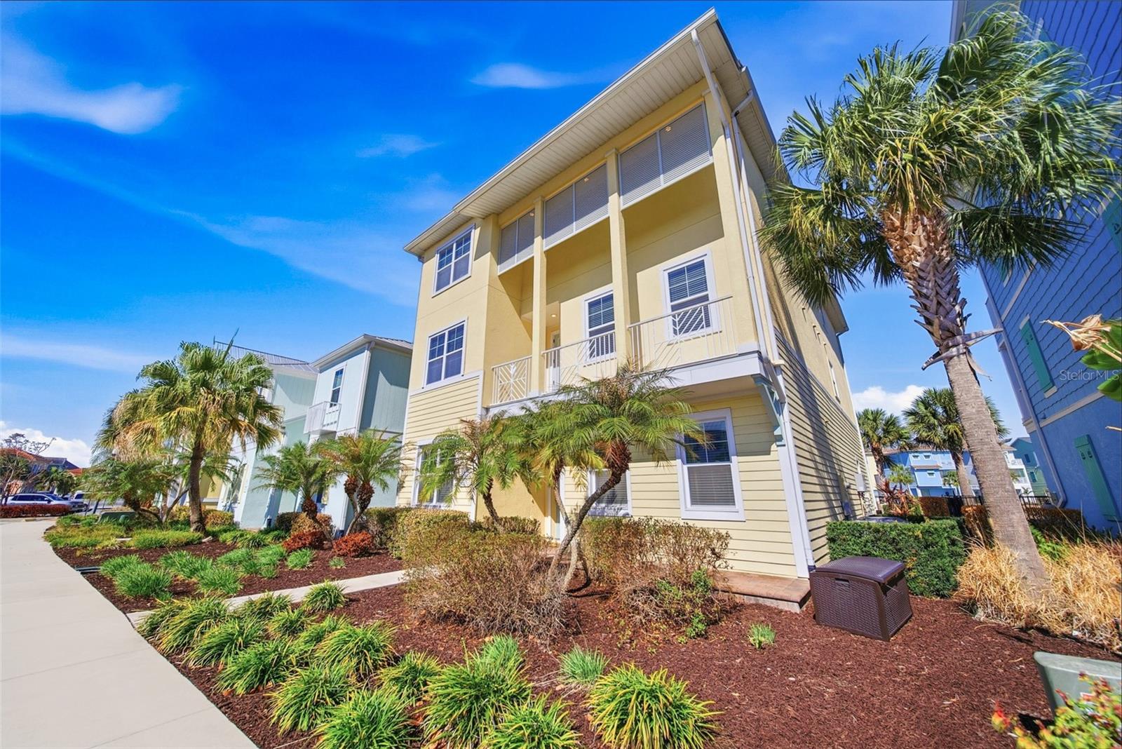 Single Family Residence at 8017 SURF ST, KISSIMMEE, photo 3 of 65