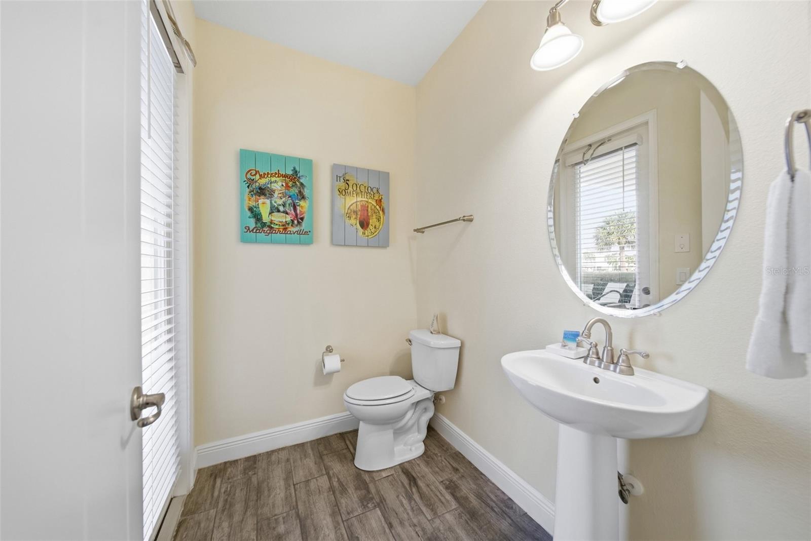 Single Family Residence at 8017 SURF ST, KISSIMMEE, photo 7 of 65