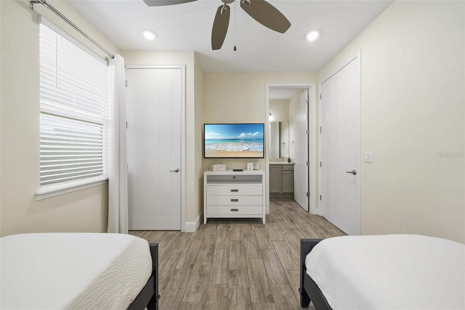 Single Family Residence at 8017 SURF ST, KISSIMMEE, photo 14 of 65