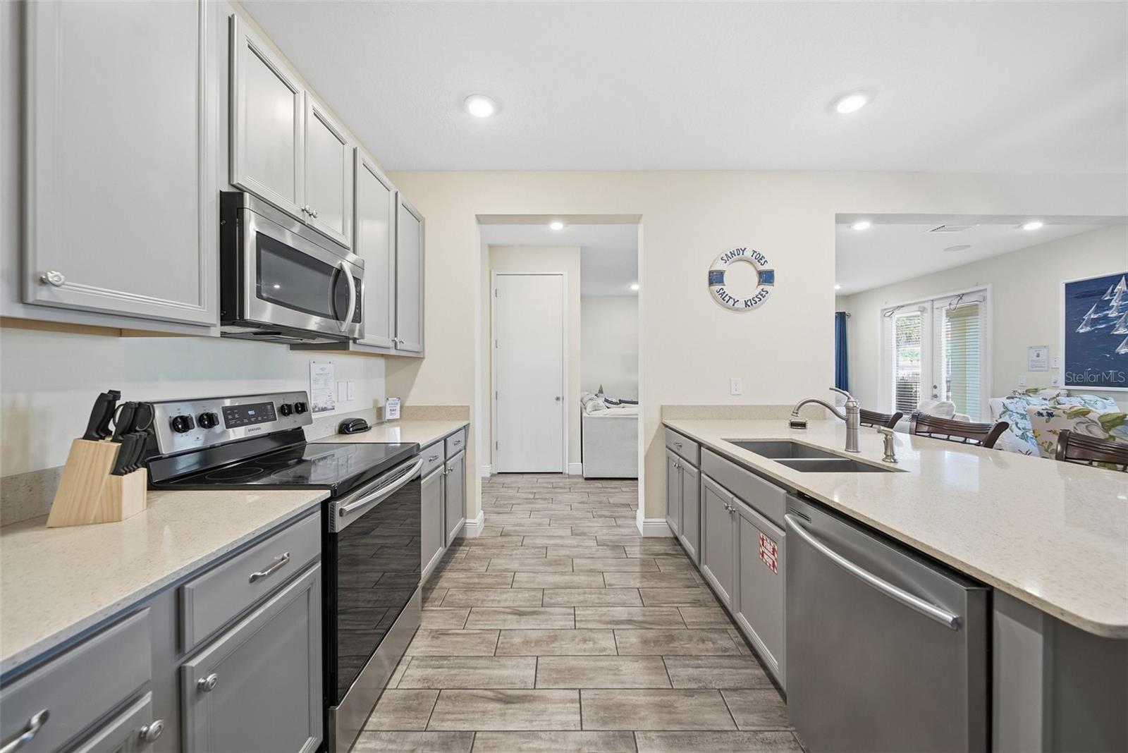 Single Family Residence at 8017 SURF ST, KISSIMMEE, photo 19 of 65