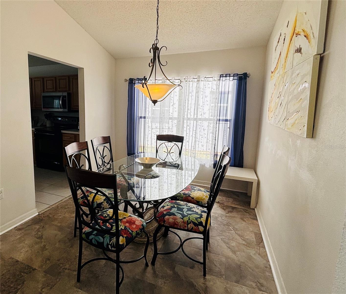 Single Family Residence at 936 LAKE BERKLEY DR, KISSIMMEE, photo 10 of 45