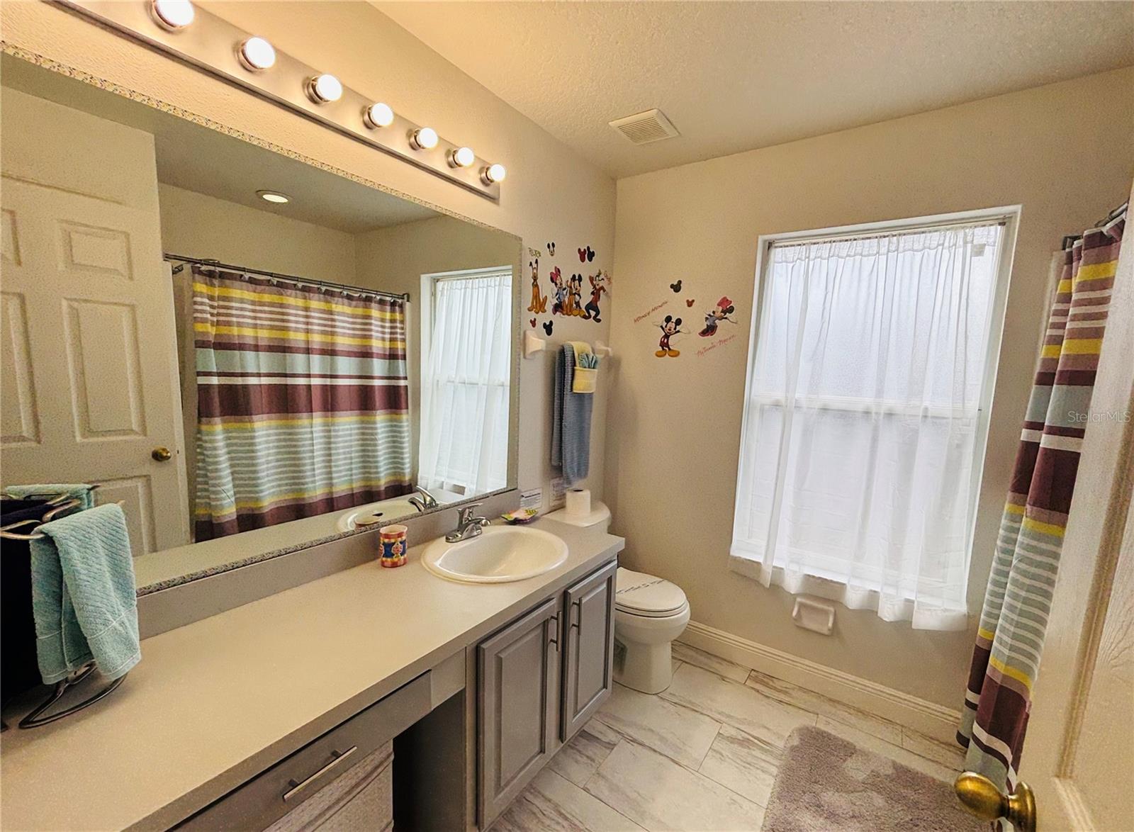 Single Family Residence at 936 LAKE BERKLEY DR, KISSIMMEE, photo 22 of 45