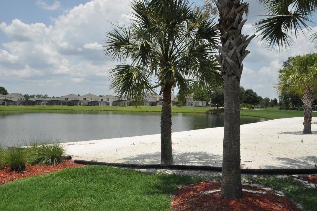 Single Family Residence at 936 LAKE BERKLEY DR, KISSIMMEE, photo 37 of 45