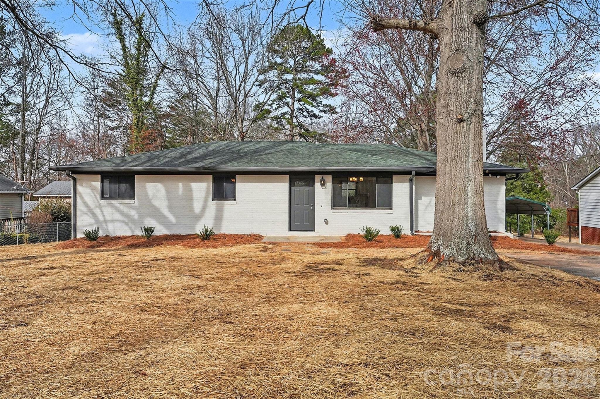 Single Family Residence at 728 Pleasant Avenue, Kannapolis, photo 2 of 33