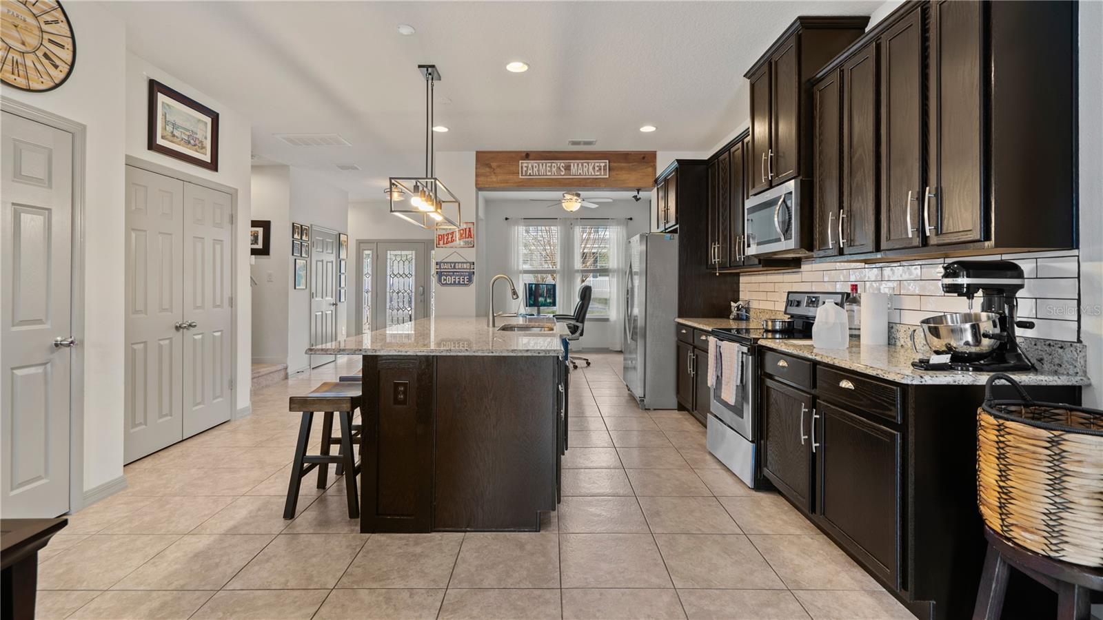Kitchen - 8113 RED STOPPER LN, WINTER GARDEN