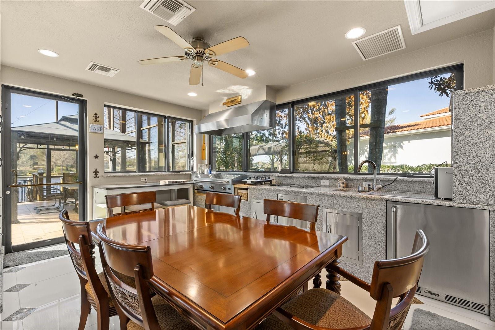 Single Family Residence at 2450 DAHLGREN WAY, WINTER GARDEN, photo 11 of 61