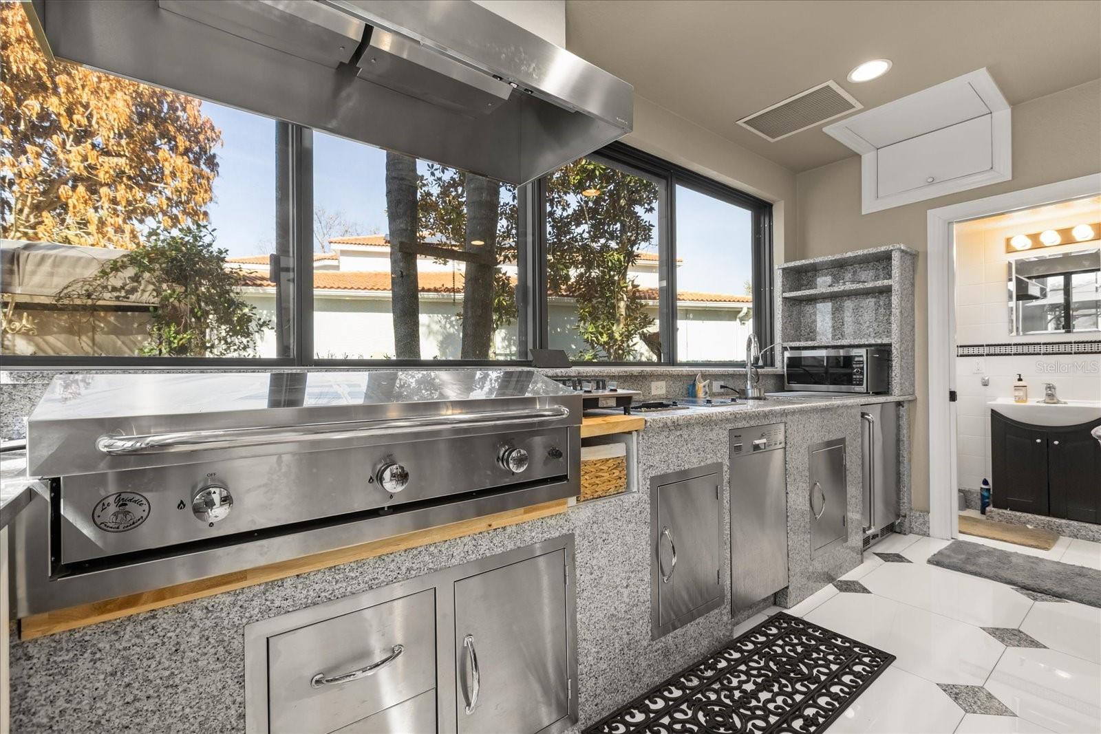 Single Family Residence at 2450 DAHLGREN WAY, WINTER GARDEN, photo 27 of 61