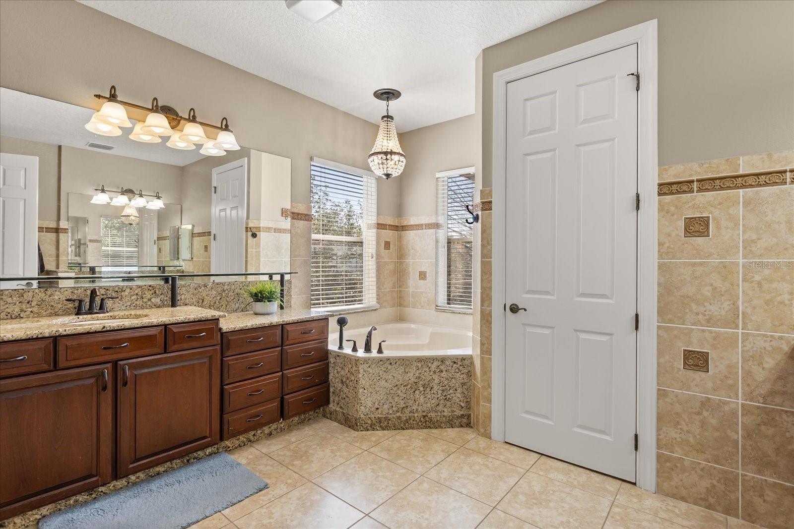 Single Family Residence at 2450 DAHLGREN WAY, WINTER GARDEN, photo 34 of 61
