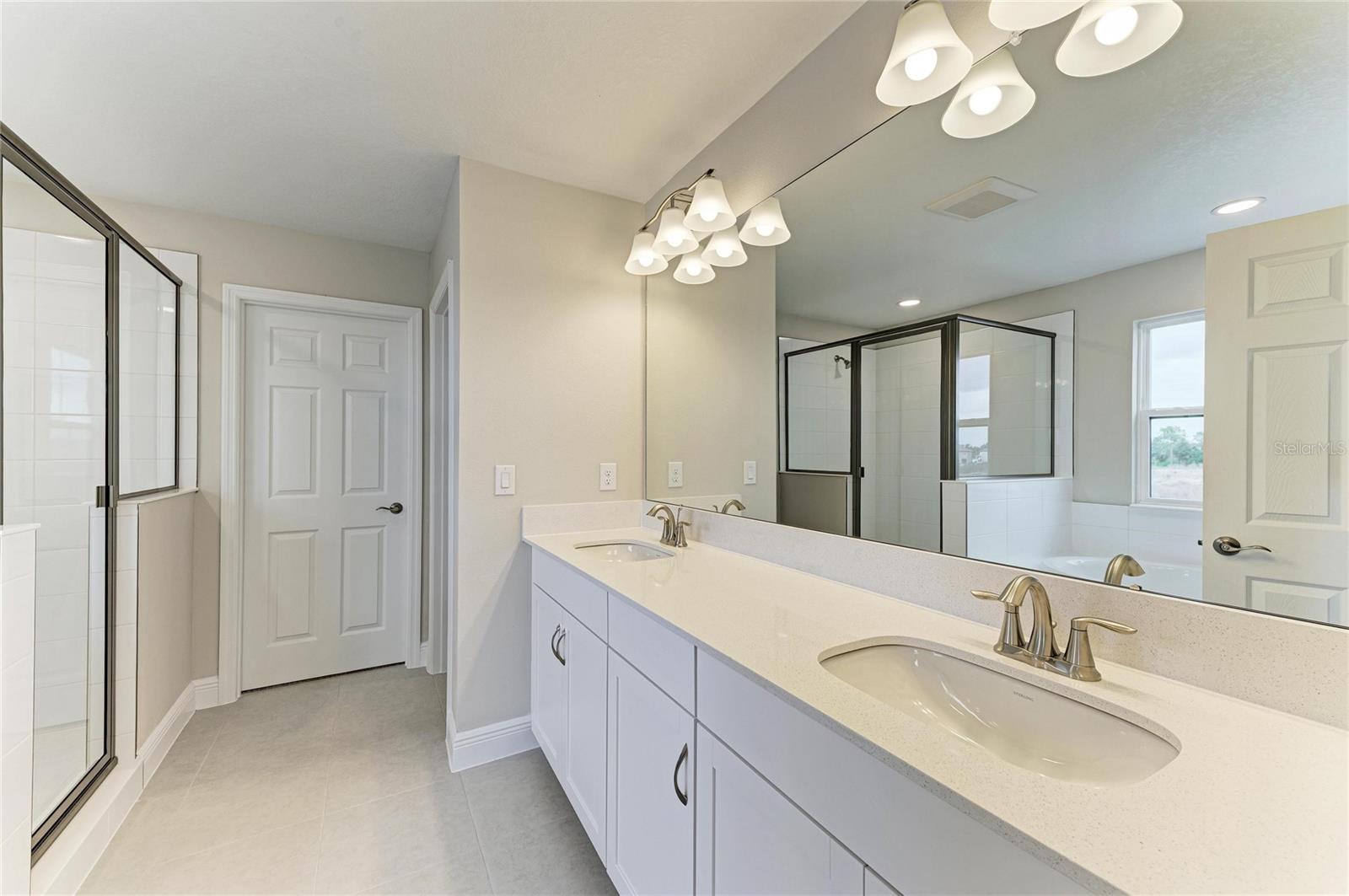 Single Family Residence at 13718 HEARTWOOD WAY, PARRISH, photo 8 of 41
