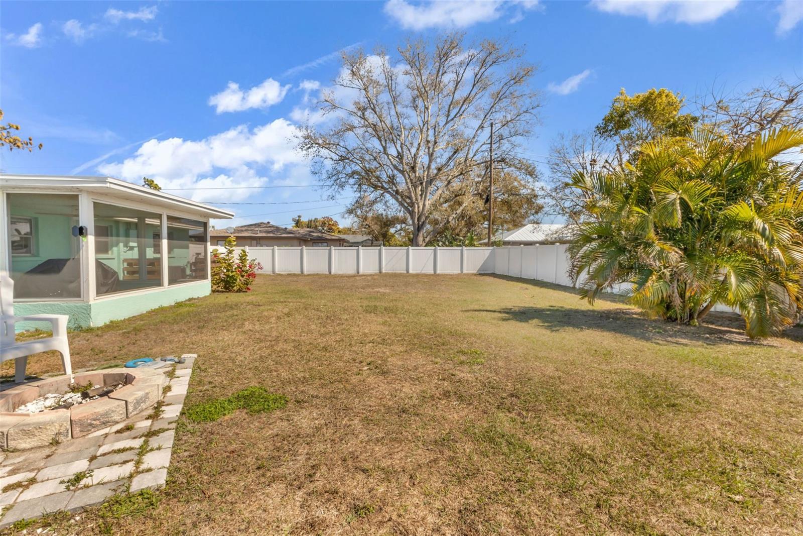 Single Family Residence at 960 DARWIN RD, VENICE, photo 29 of 37