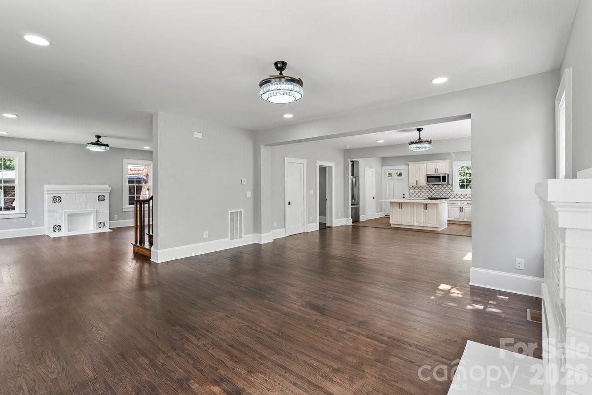 Single Family Residence at 303 Lancaster Avenue, Monroe, photo 2 of 40
