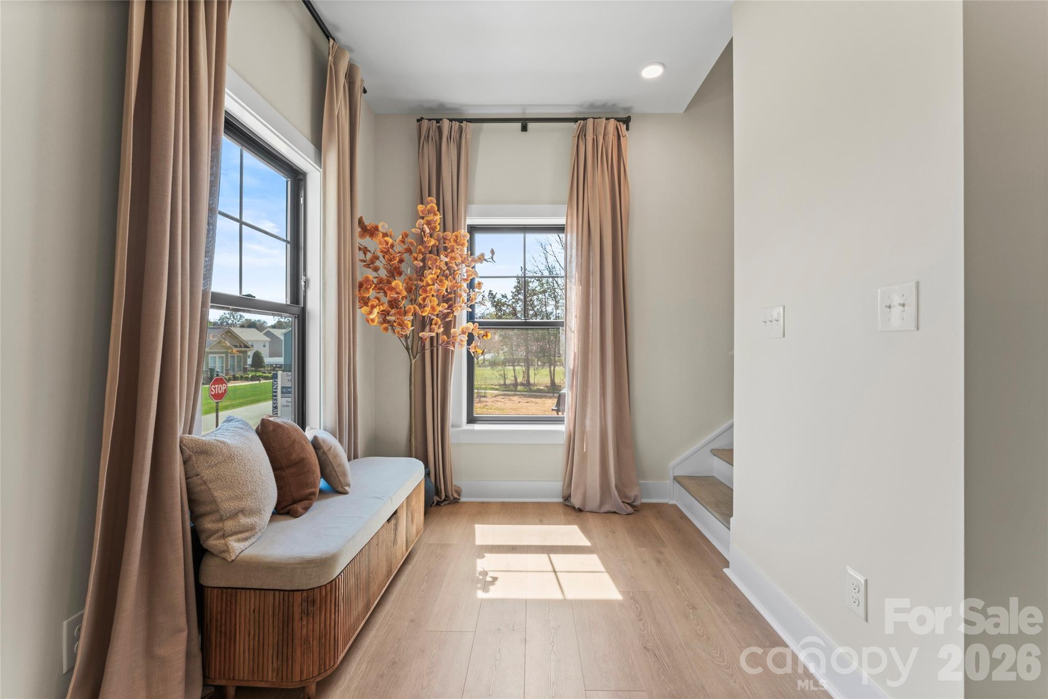 Nook on main - 508 Mystic Park Alley, Huntersville
