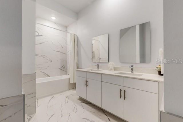 Townhouse at 209 FAMAGUSTA DR, DAVENPORT, photo 10 of 26