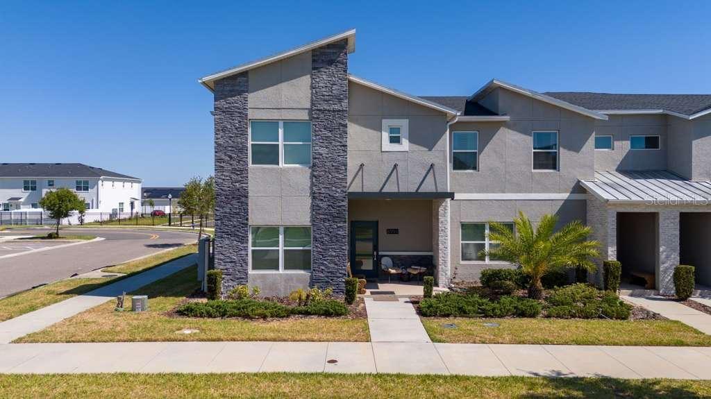 8999 CABOT CLIFFS DR